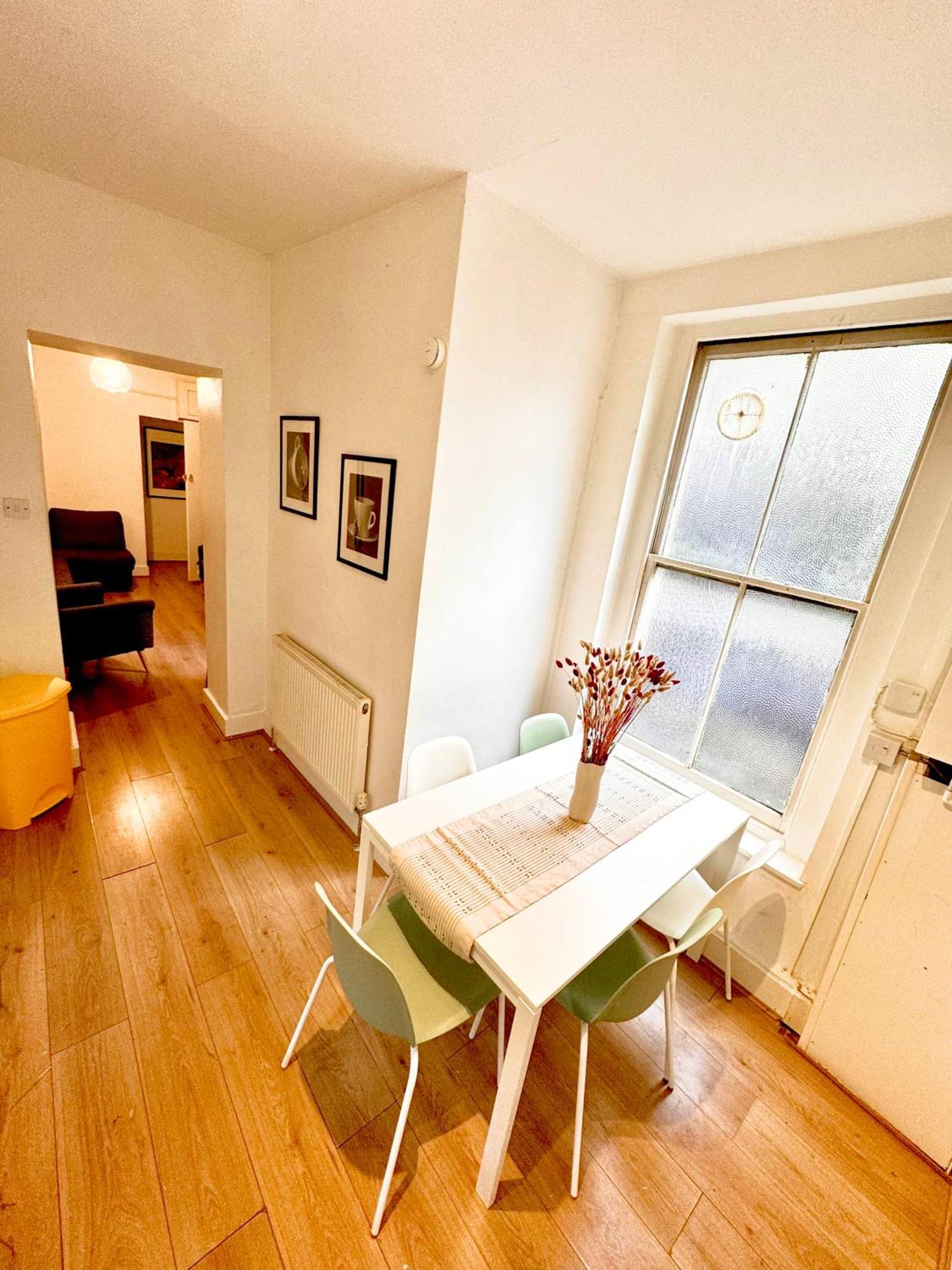 Collection - Old Compton Soho Appartement Londen